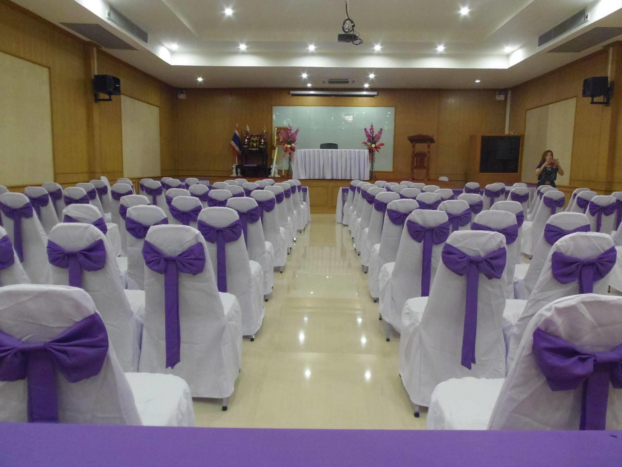 Family Hotel Khon Kaen Eksteriør billede